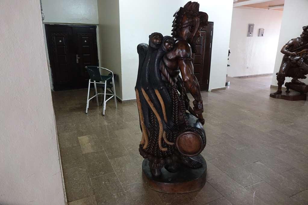 Wusum Hotel Makeni وسائل الراحة الصورة